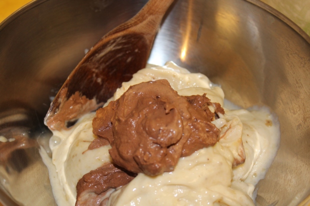 Add the nutella into the banana ice cream