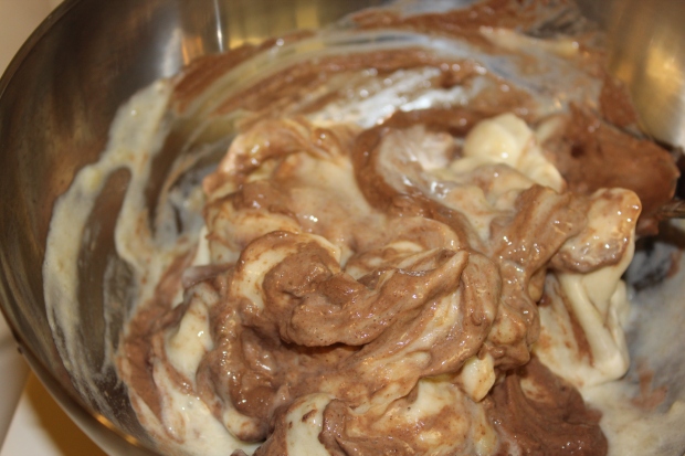 Mix the nutella and banana ice cream until combined